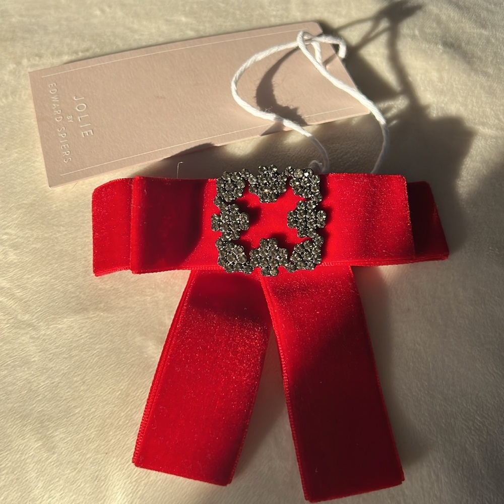 JOLIE by EDWARD SPIERS Women Velvet Square Diamond Bow-knot Bow Tie Brooch
